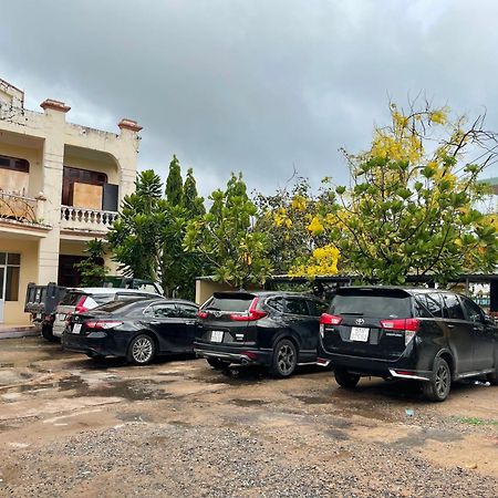 Hotel Minh Hang Phan Thiet Kültér fotó